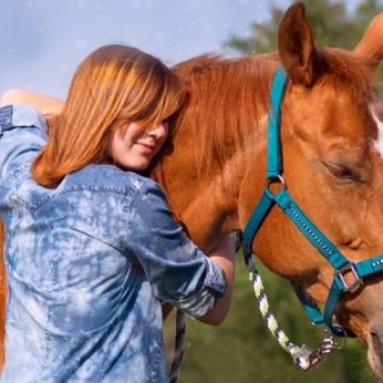 Žirgas – ne tik draugas, bet ir gydytojas: ar Lietuvoje išpopuliarės hipoterapija?